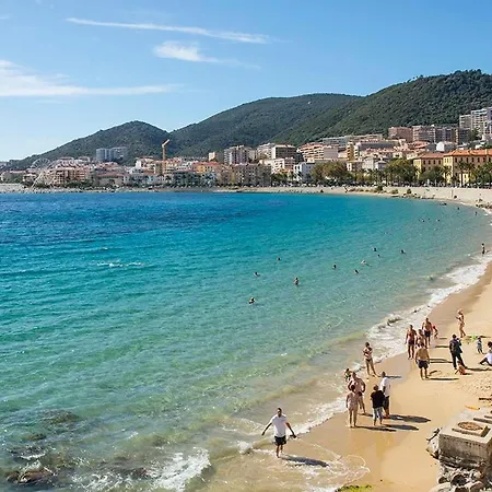 Terrasse Rue Piétonne *