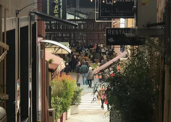 Terrasse Rue Pietonne Appartement Ajaccio (Corsica)